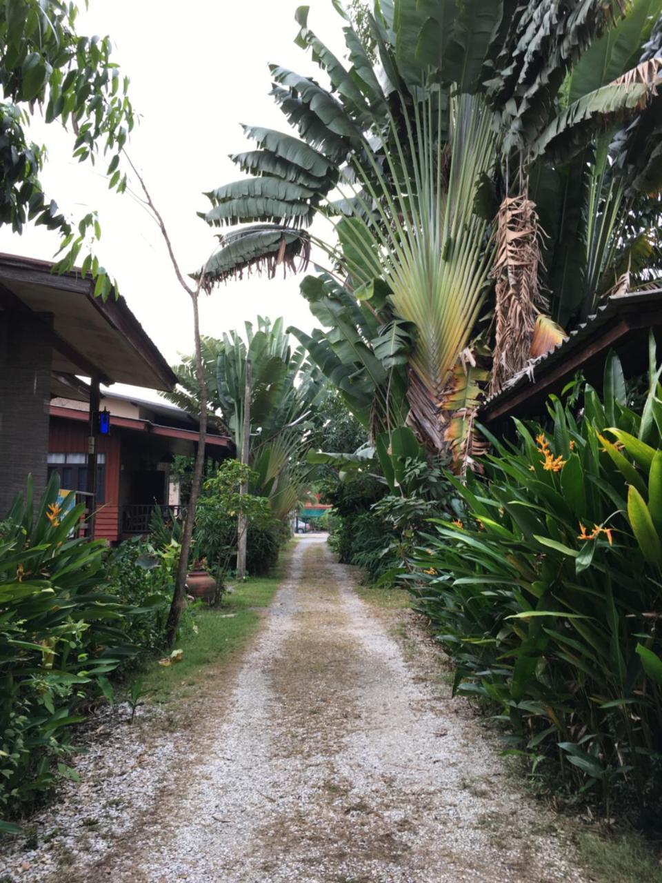 Lotus Place Sukhothai Hotel Exterior photo